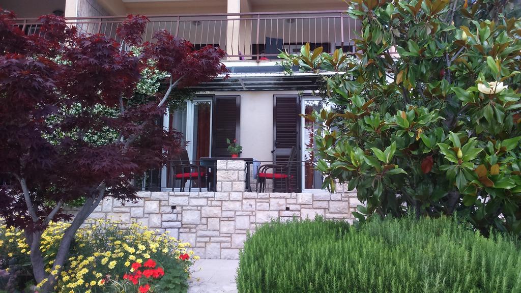 Apartments Silmare Rabac Εξωτερικό φωτογραφία