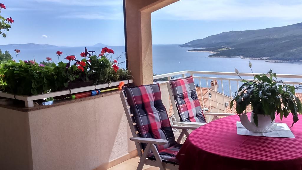 Apartments Silmare Rabac Εξωτερικό φωτογραφία